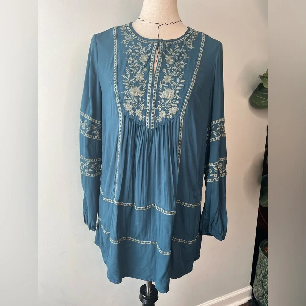 J. Jill Vicose Teal Peasant Style Tunic Blouse, Green Embroidery relaxed sz S